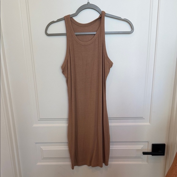 None Dresses & Skirts - Tan Sleeveless Ribbed Dress